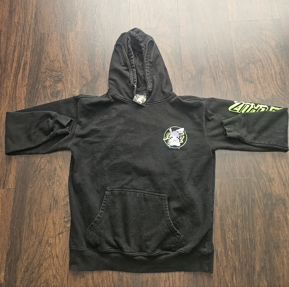 Santa Cruz x Pokemon Womens Pikachu Dot Hoodie Black